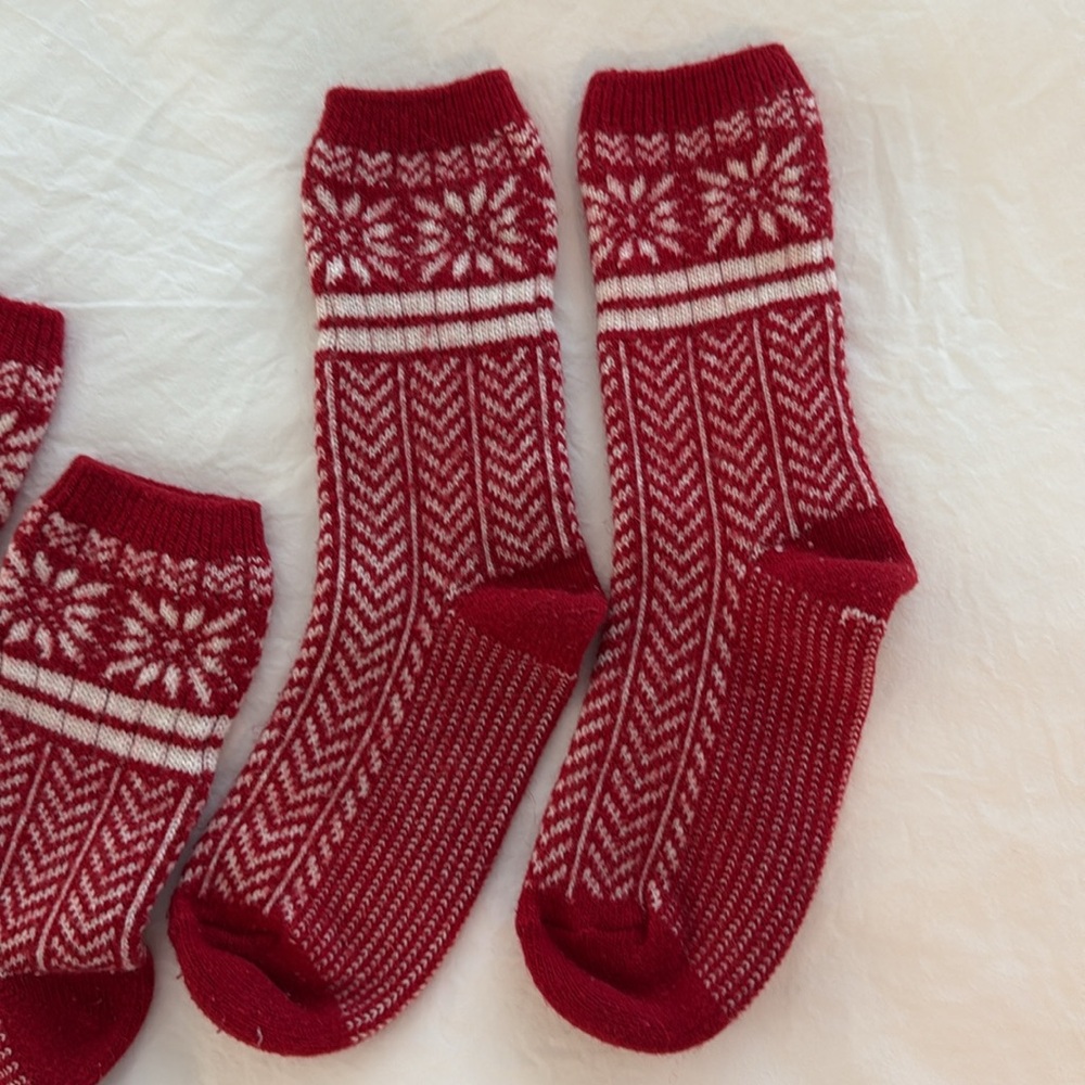 Red and white Patterned JCrew wool Socks - Picture 3 of 6